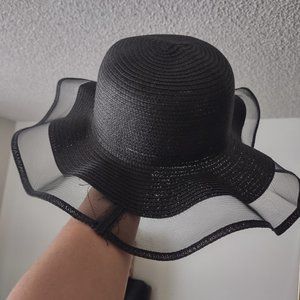 Black Mesh Sun Hat